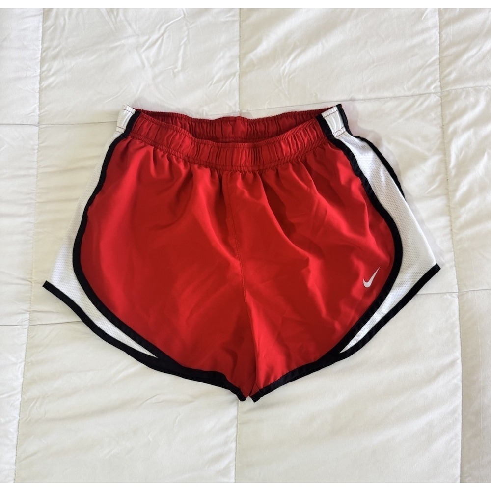 Nike Dri-Fit Women's Running Shorts Size Medium Lined Red, Small Flaw, 3" Inseam